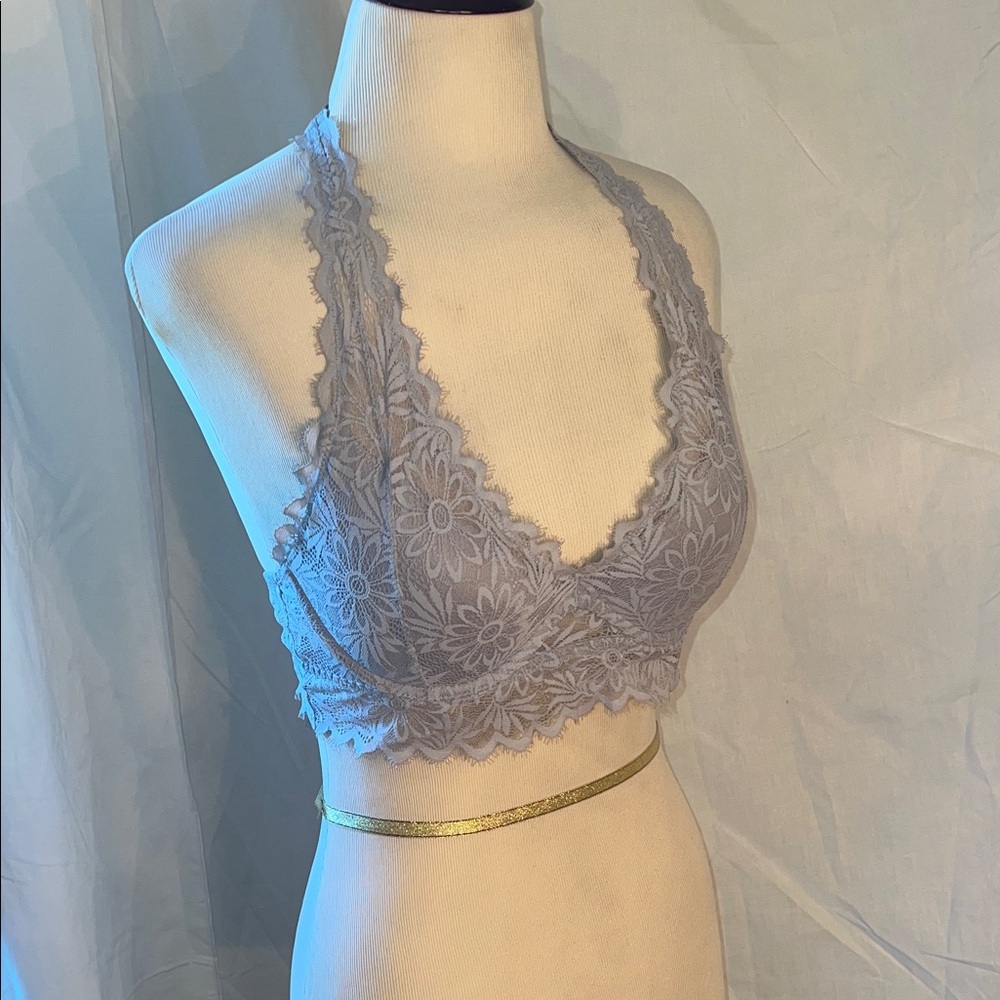 PINK Victoria's Secret Light Grey Lace Wired Halter Bralette - Picture 9 of 15